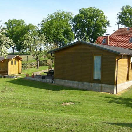 Lovely Bungalow Near Sea In Elmenhorst Kalkhorst Exterior photo