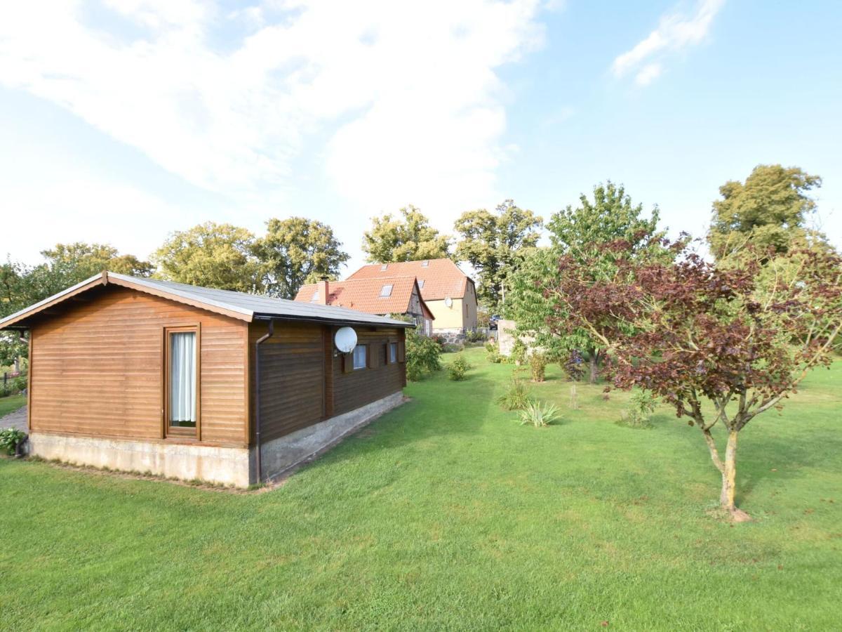 Lovely Bungalow Near Sea In Elmenhorst Kalkhorst Exterior photo